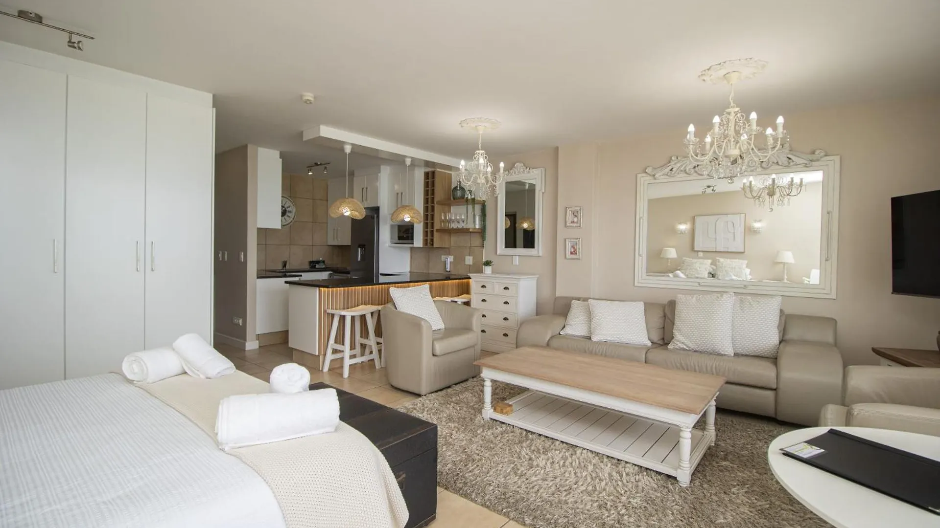 Hibernian Towers 402 Self Catering Accommodation Strand Western Cape South Africa Ciudad del Cabo 0*,  Sudáfrica